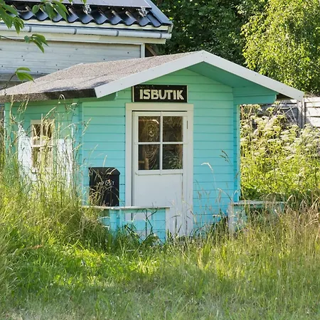 Bernadete - 50m To The Fjord By Interhome *